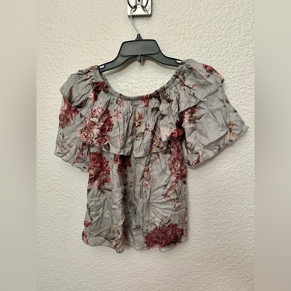 NWT Chaser Off Shoulder Bloom Heirloom Floral Blouse - Picture 5 of 6